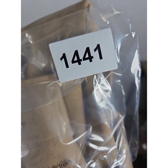 Chico’s Fabulously Slimming Khaki Ankle Short Pants Size 0.5 US 6 - Picture 3 of 5